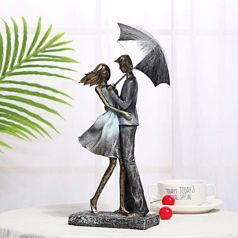 Rain Couple Statue